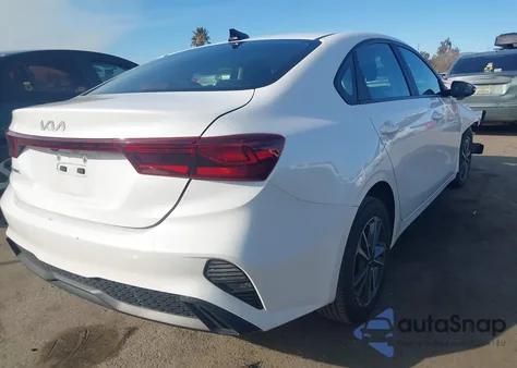 2023 Kia Forte Lx из США, поврежденный, VIN 3KPF24ADXPE551003